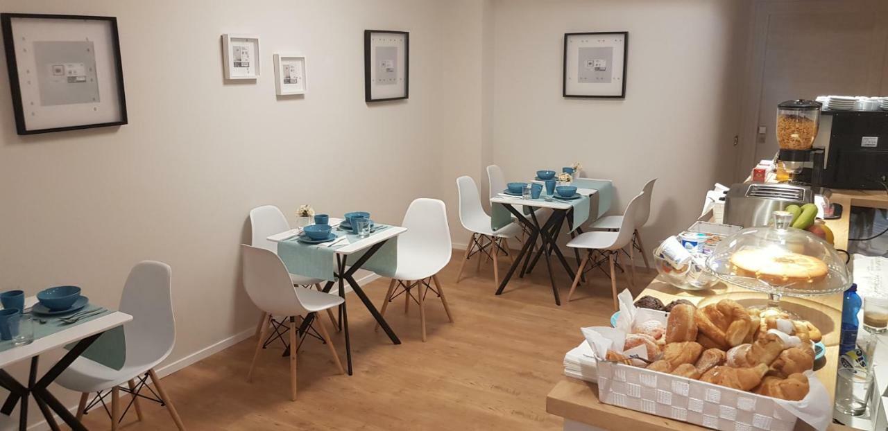Eva Luxury Rooms 칼리아리 외부 사진