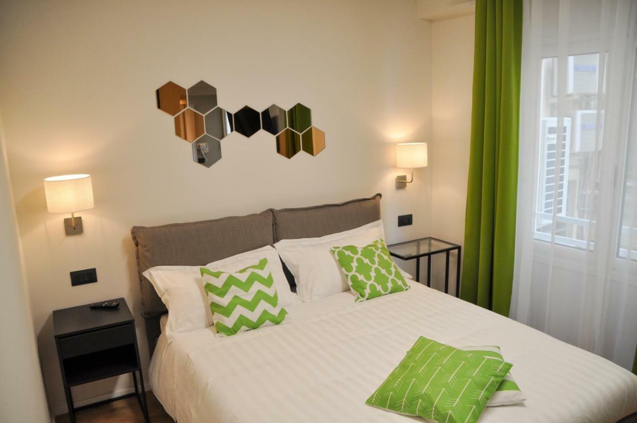 Eva Luxury Rooms 칼리아리 외부 사진